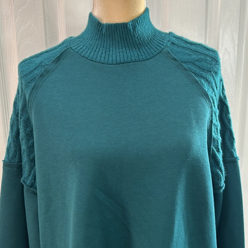 Time and Tru Women's Mixed Media Mock Neck Top Size L - Picture 6 of 13